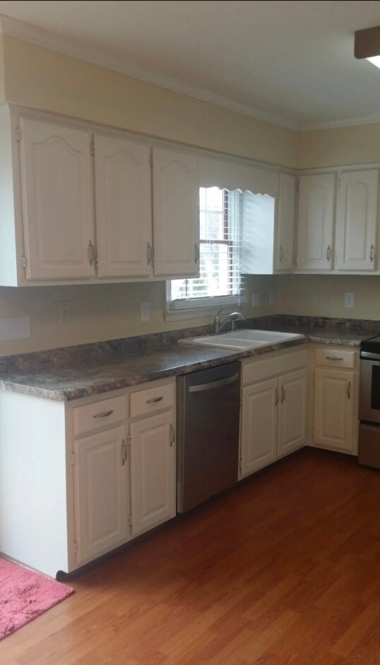 Foto del edificio - 1024 Sumac Cir