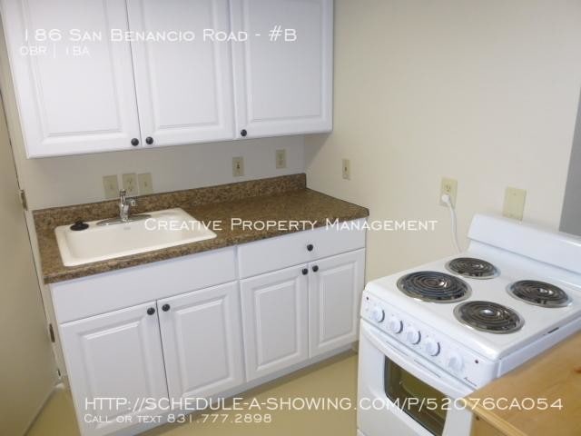 Building Photo - bedroom in Salinas CA 93908