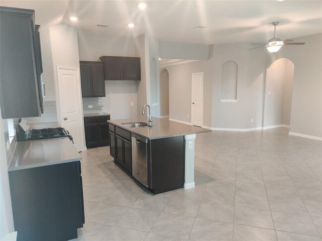 Building Photo - 3332 Lauren Nicole Ln
