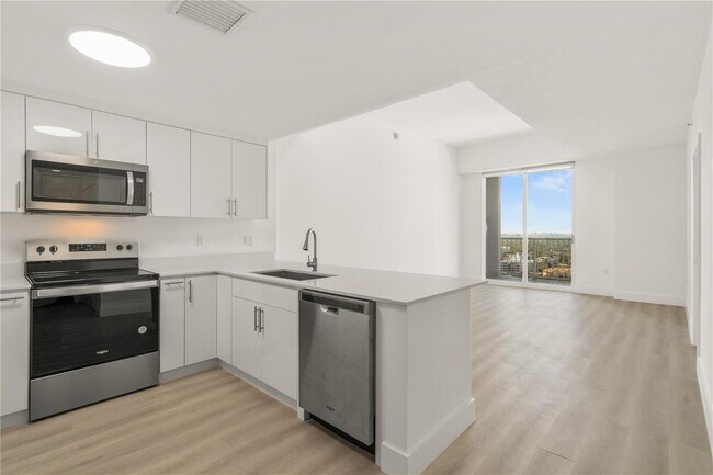 Foto del edificio - 1250 S Miami Ave