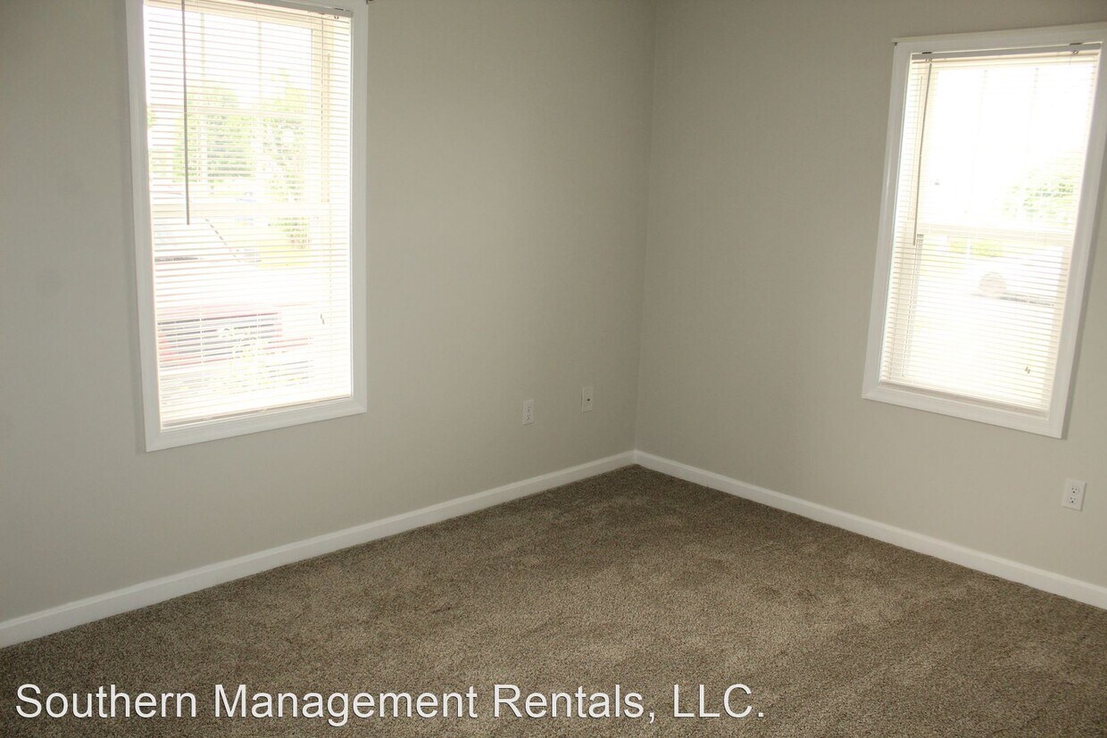 Foto del edificio - 2 br, 1.5 bath House - 1676 Jefferson Road #4