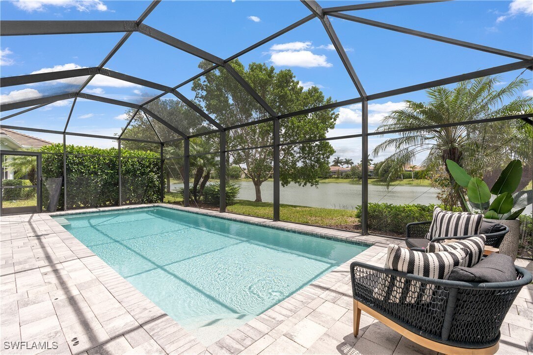 Foto del edificio - 14837 Windward Ln