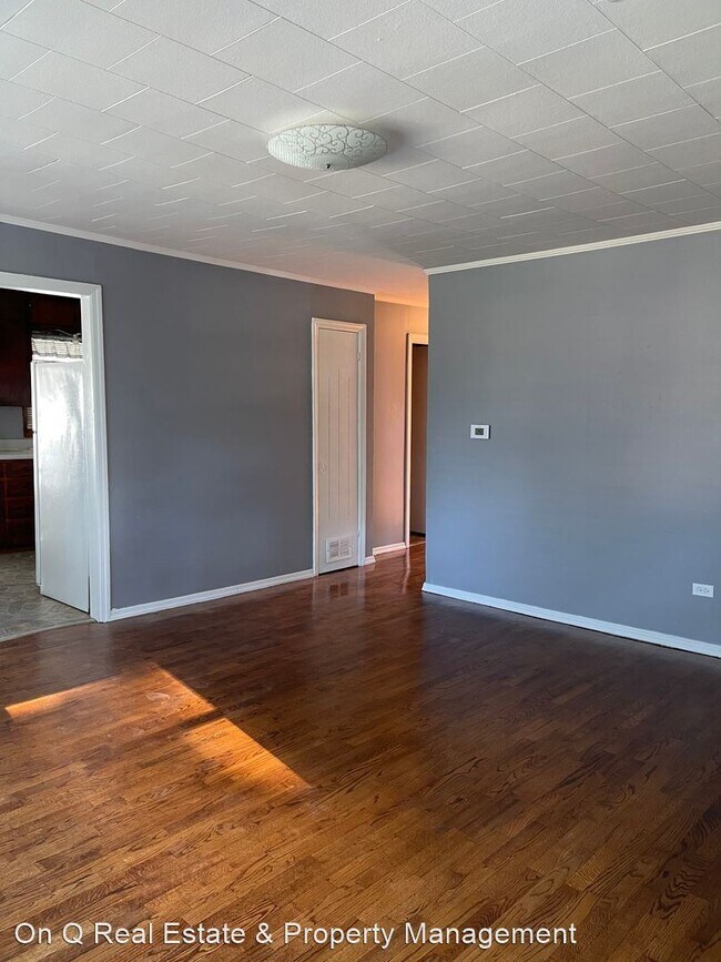 Building Photo - 3 br, 1 bath House - 812 Howell