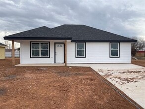Building Photo - 5349 N 10th St