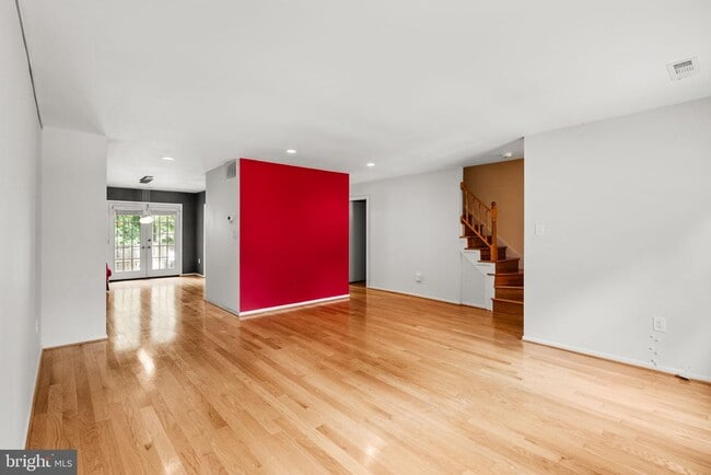 Foto del edificio - 7547 Coddle Harbor Ln