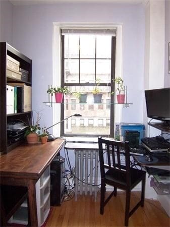 Foto del edificio - 62 Queensberry St