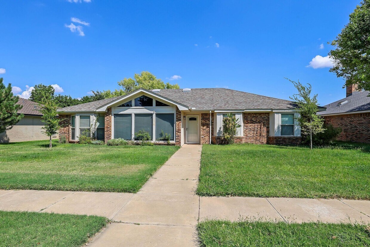 Foto principal - 3537 Tripp Ave