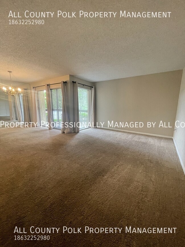 Building Photo - Awesome 2 Bedroom Condo in Lakeland for Rent