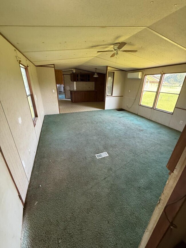 Foto del edificio - 43489 Claxton Cir