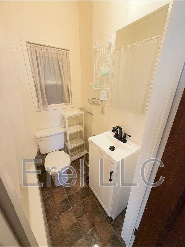 Foto del edificio - 1829 Highland Pl