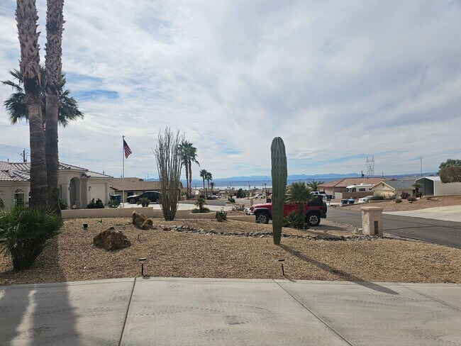 Building Photo - Unfurnished Long Term Pool & Spa