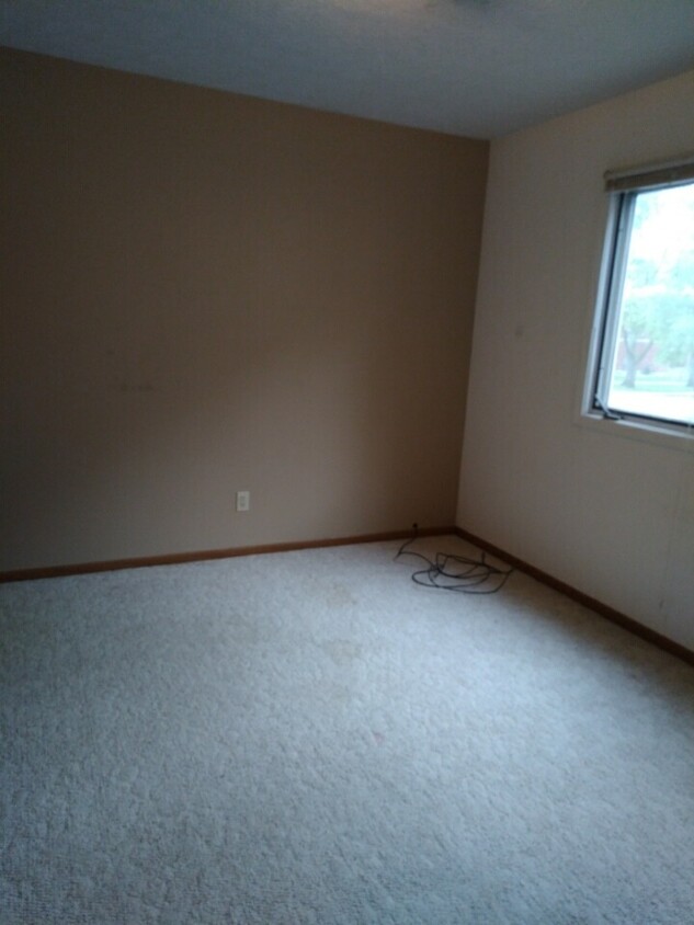 Photo based on similar apt - 1716 O St