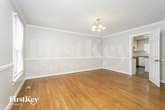 Foto del edificio - 3801 Blairwood St