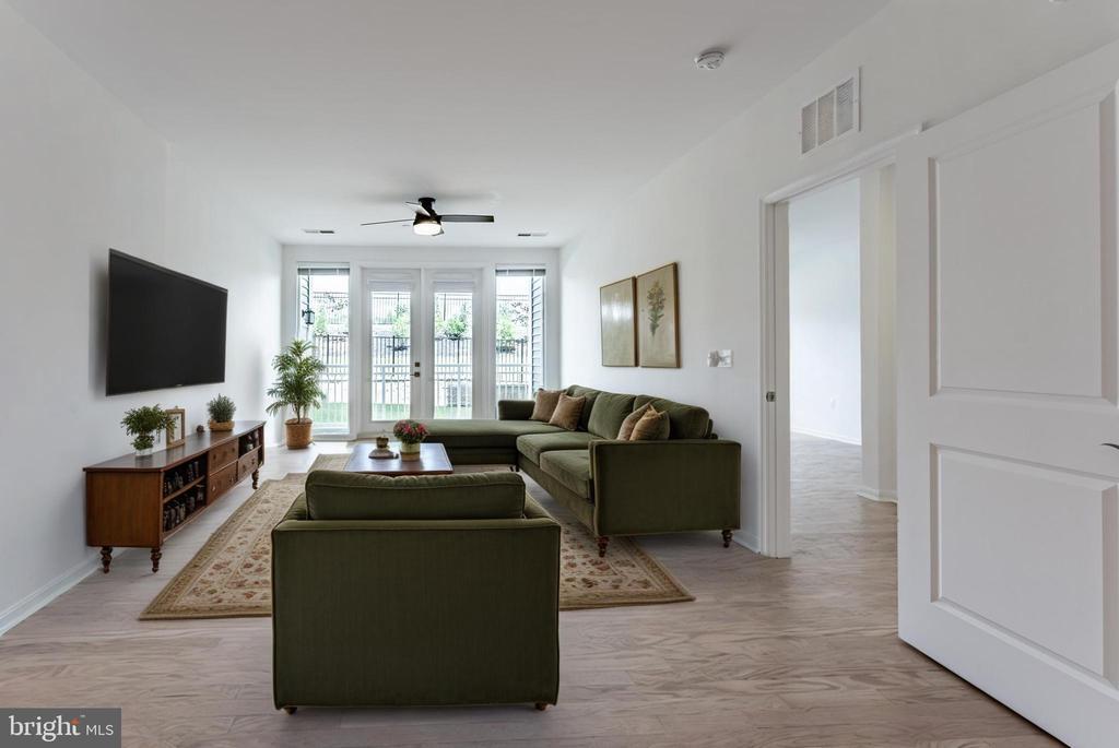 Foto principal - 3700 Havertill Ln