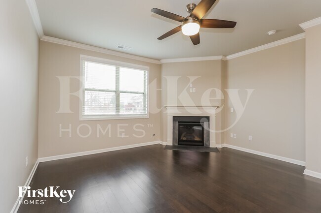 Foto del edificio - 4002 Grapevine Loop