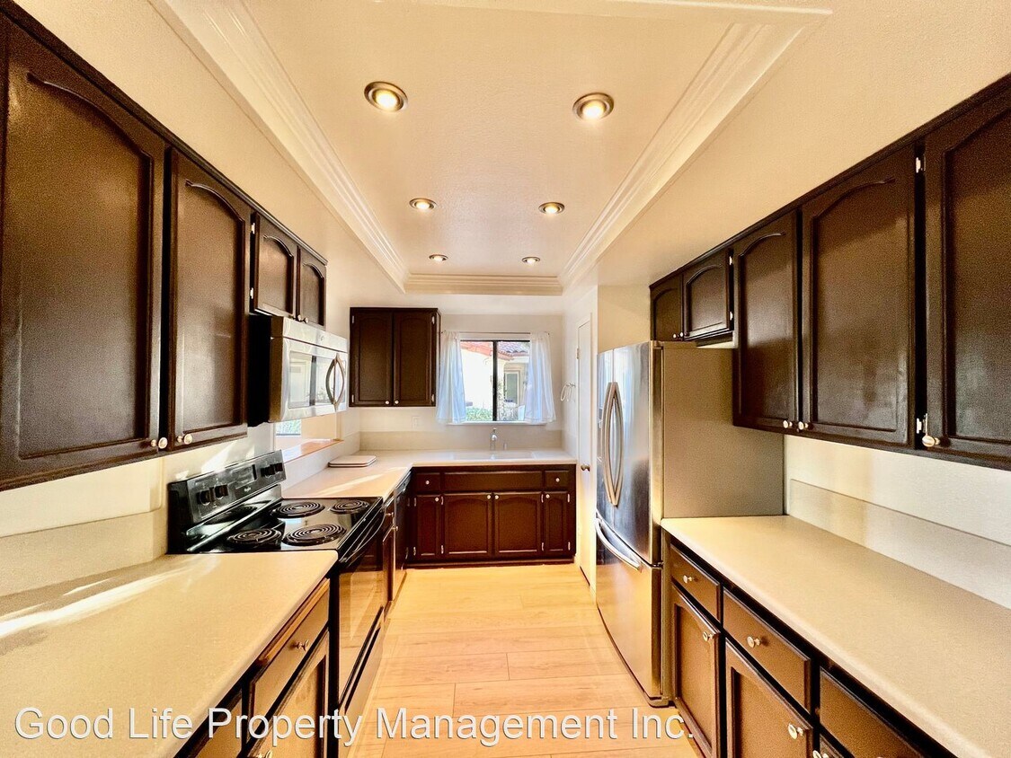 Primary Photo - 3 br, 2 bath House - 12212 Paseo Lucido Apt D
