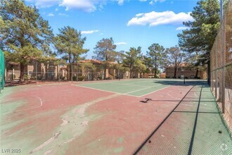 Building Photo - 7300 W Pirates Cove Rd