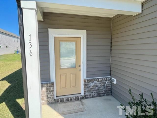 Building Photo - 136 Wilbur Lake Dr