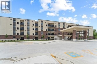 Building Photo - 1 Parnell St