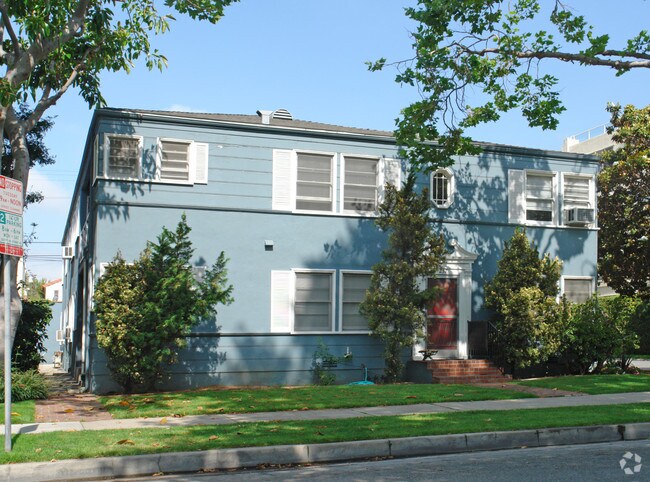 Building Photo - 257 N Swall Dr