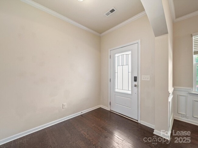 Foto del edificio - 1067 Winnett Dr