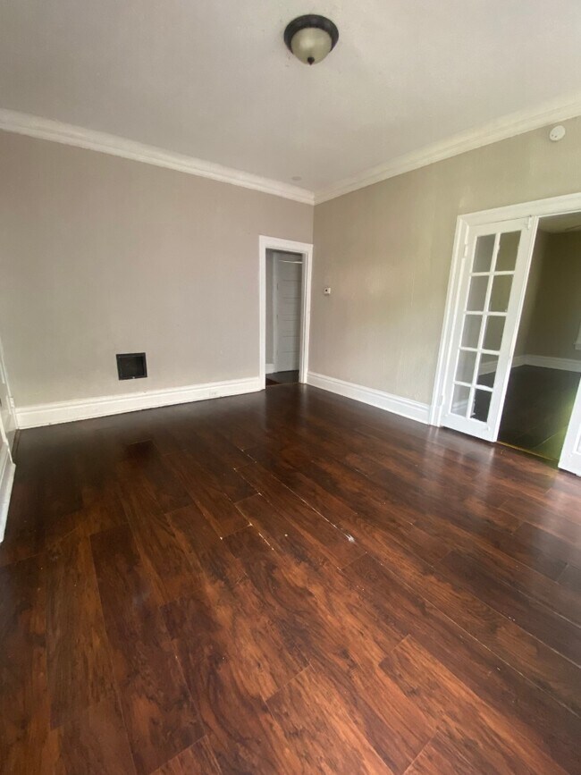 Foto del edificio - 5965 Cates Ave