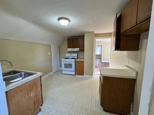 Building Photo - 2807 Chestnut St