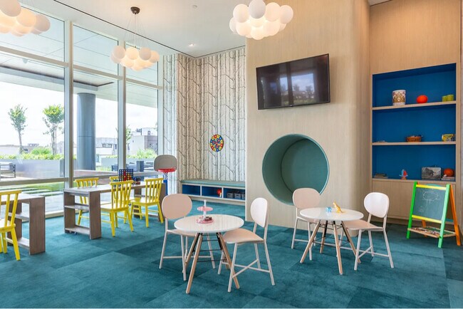 Foto del edificio - 123 Linden Blvd