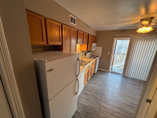 Building Photo - Covington Place