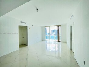 Building Photo - 951 Brickell Ave