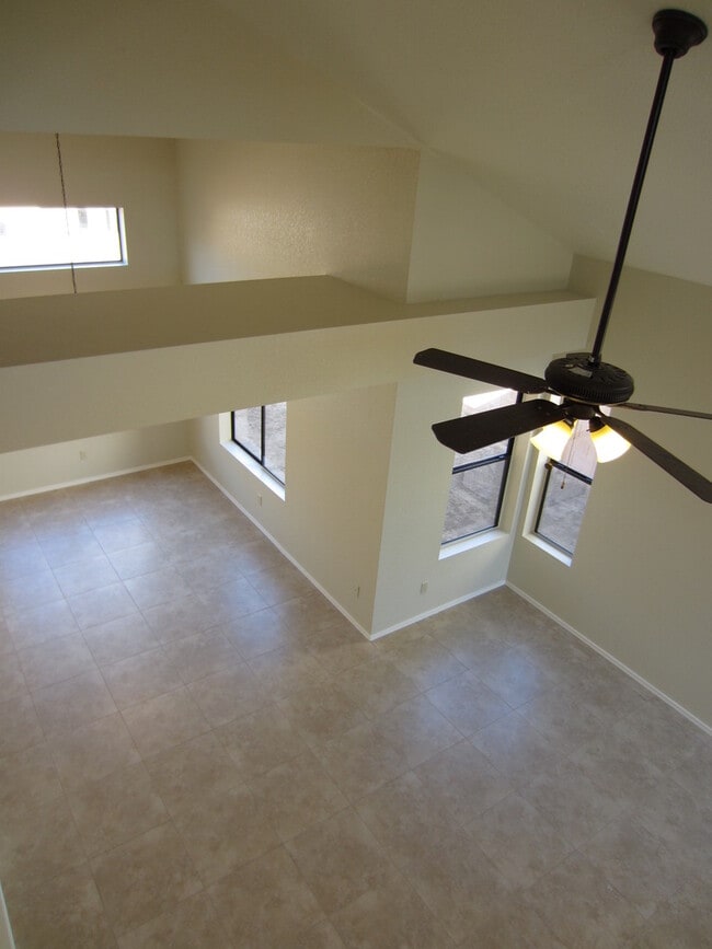Building Photo - 3078 W Autumn Breeze Dr