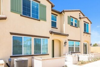 Building Photo - 36478 Tal Vez Wy