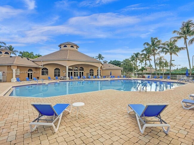 Building Photo - 8508 Water Cay