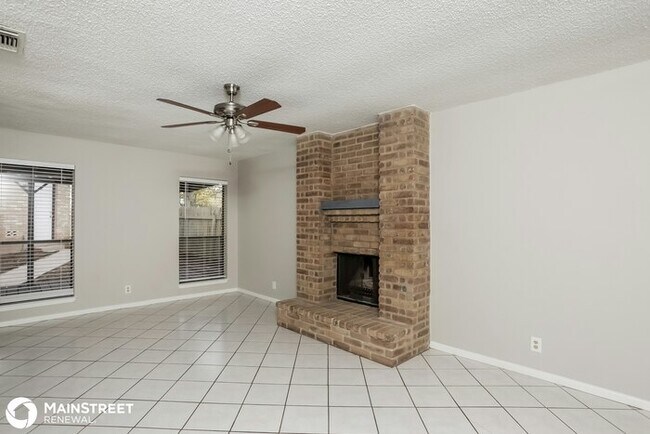 Foto del edificio - 12014 Wilderness Trail, Live Oak, TX 78233