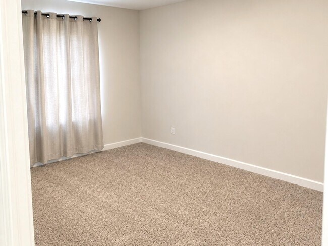 Foto del edificio - 13725 Sanibel St