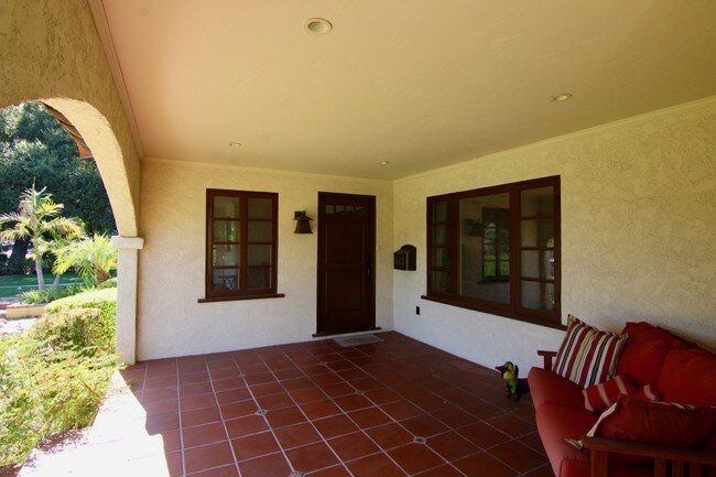 Foto del edificio - 1747 Oakwood St