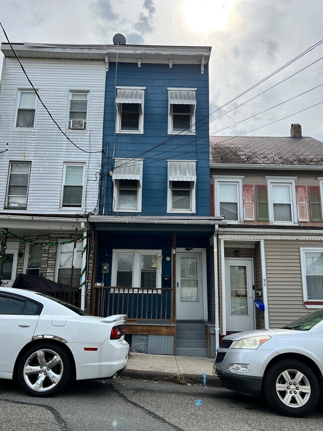Building Photo - 92 Mercer St
