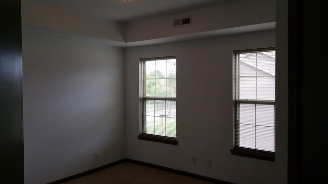Foto del edificio - 2 bedroom, 2 bath condo in North Liberty
