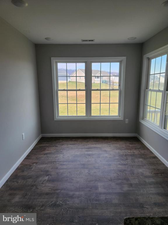 Building Photo - 537 Spyglass Dr