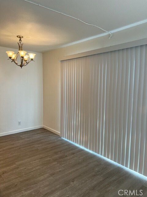 Foto del edificio - 1480 Forest Glen Dr