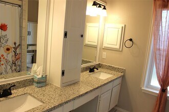 Building Photo - 1210 Three Forks Dr