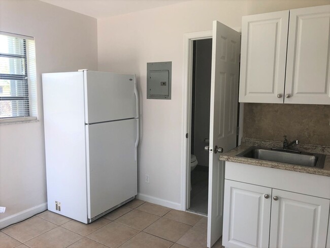 Foto del edificio - 4041 SW 23rd St