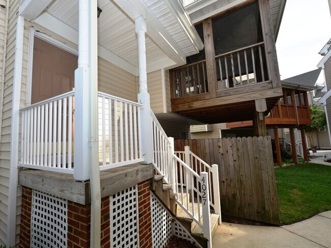 Building Photo - Harbourview Community