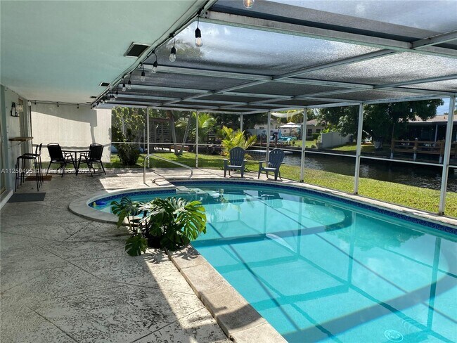 Foto del edificio - 1951 NW 33rd Ct