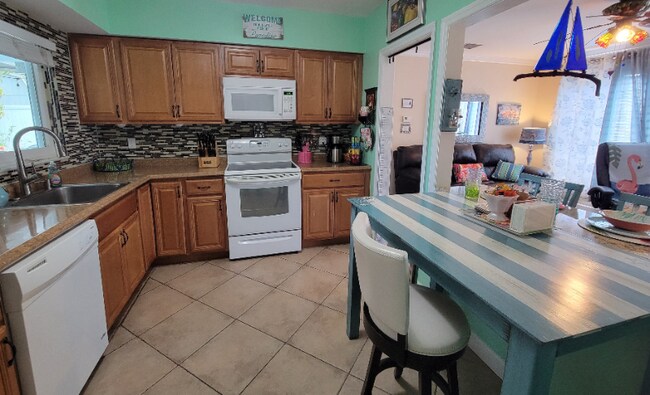 Foto del edificio - 814 67th St S