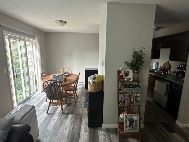 Foto del edificio - 1700 Aspen Dr