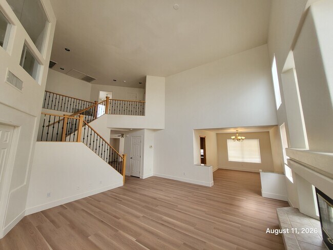 Foto del edificio - 8475 Montana Stream Ave