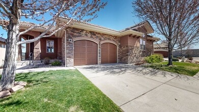 Building Photo - 566 Split Rock Dr