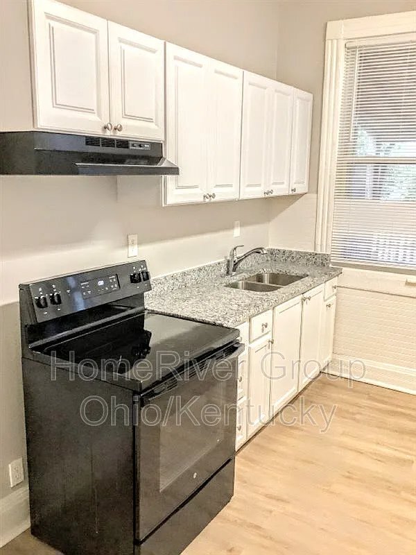 Foto del edificio - 122 Ash St