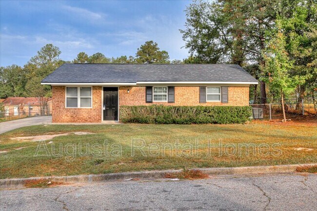 Building Photo - 3603 Columbine Dr
